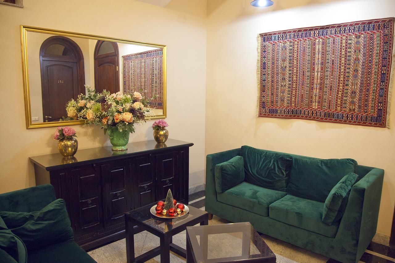 Отель Hotel Bella Casa Тбилиси