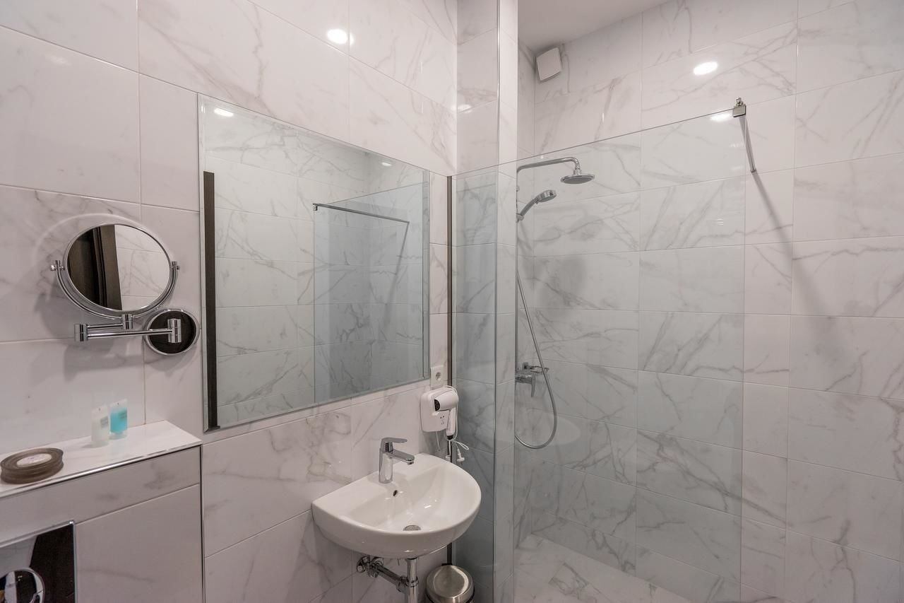 Отель Hotel Bella Casa Тбилиси