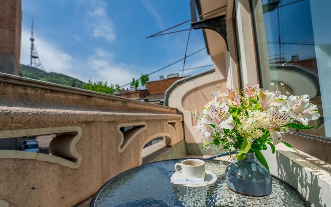 Отель Hotel Bella Casa Тбилиси