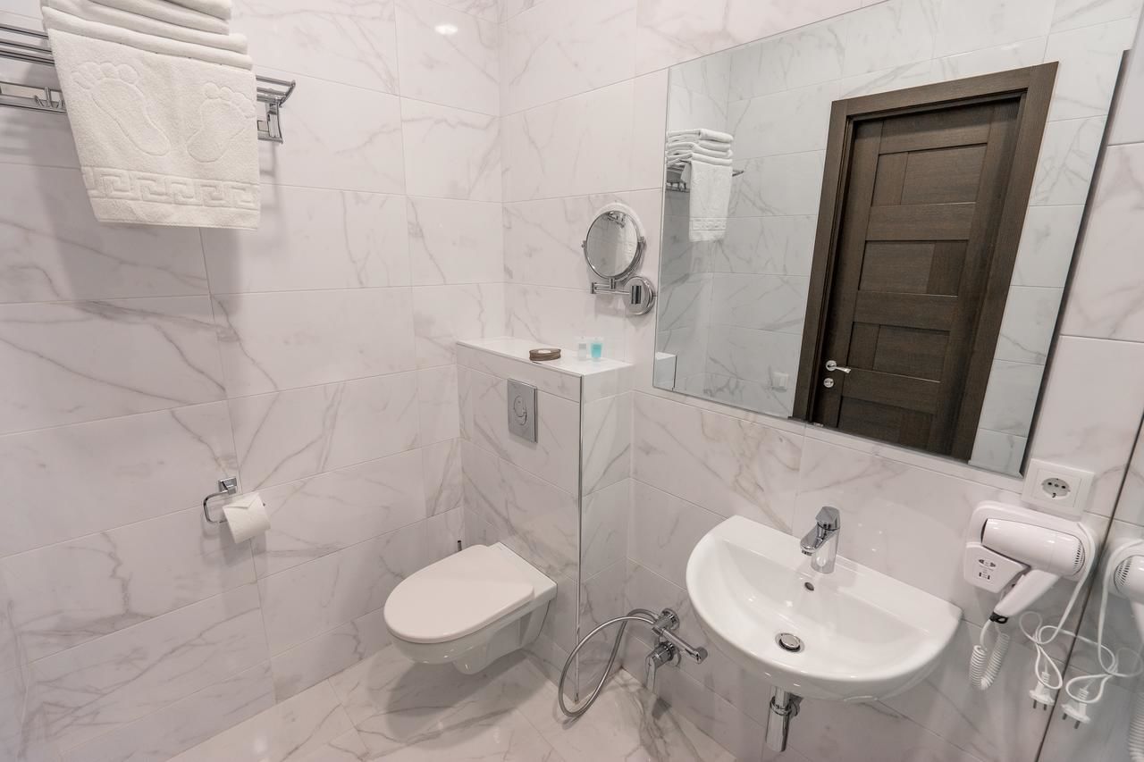 Отель Hotel Bella Casa Тбилиси