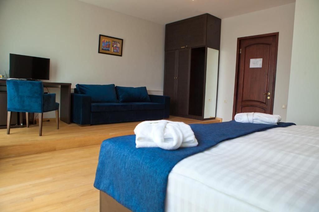 Отель Hotel Bella Casa Тбилиси