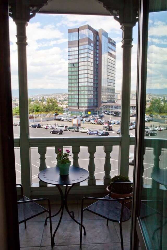 Отель Hotel Bella Casa Тбилиси-22